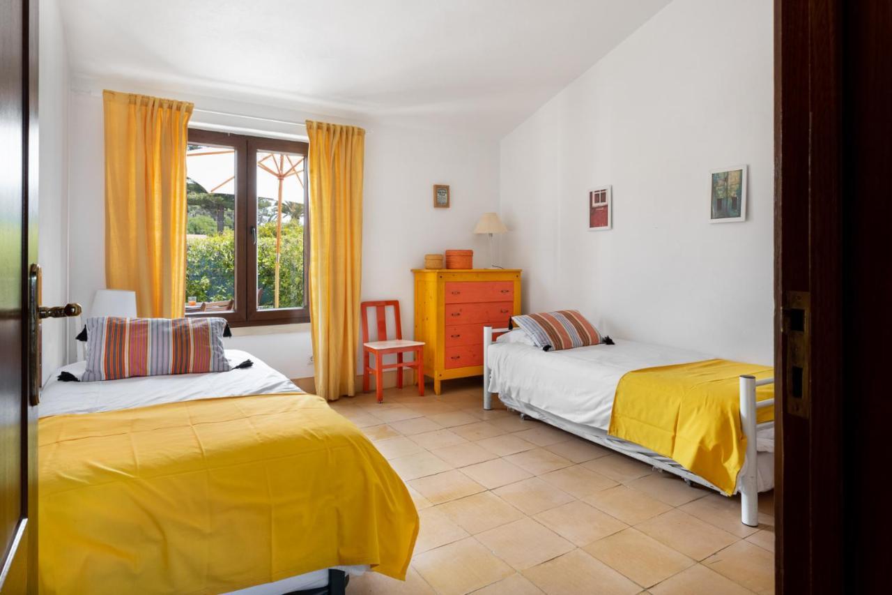 Joivy 3-Br Cottage With Terrace And Garden In Colares Sintra Luaran gambar